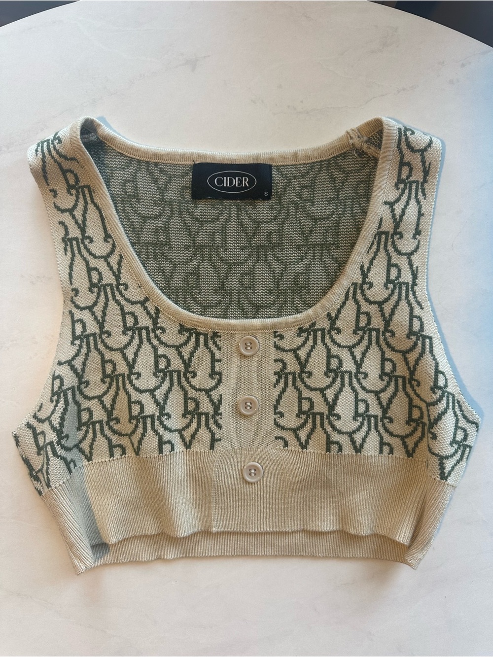 Cider Cream & Green Knit Crop top in size small